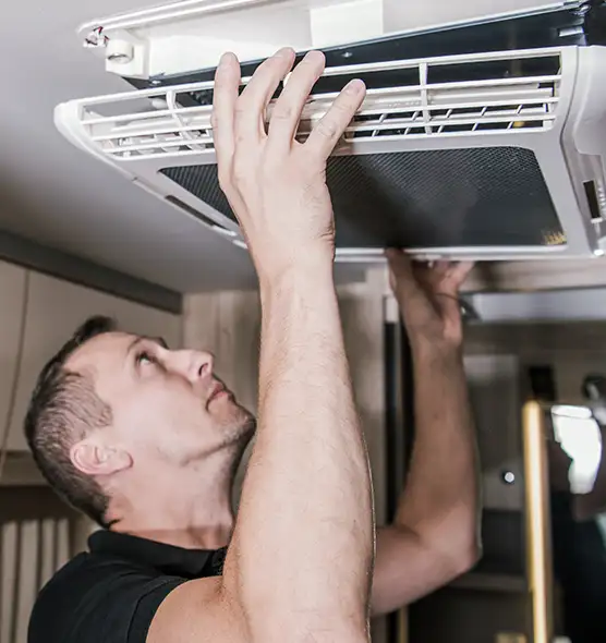  Professional Licensed And Insured Cleaners in Algonquin, IL