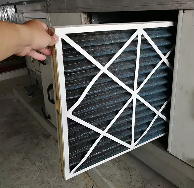 Why Homeowners & Businesses Trust Us Algonquin, IL?